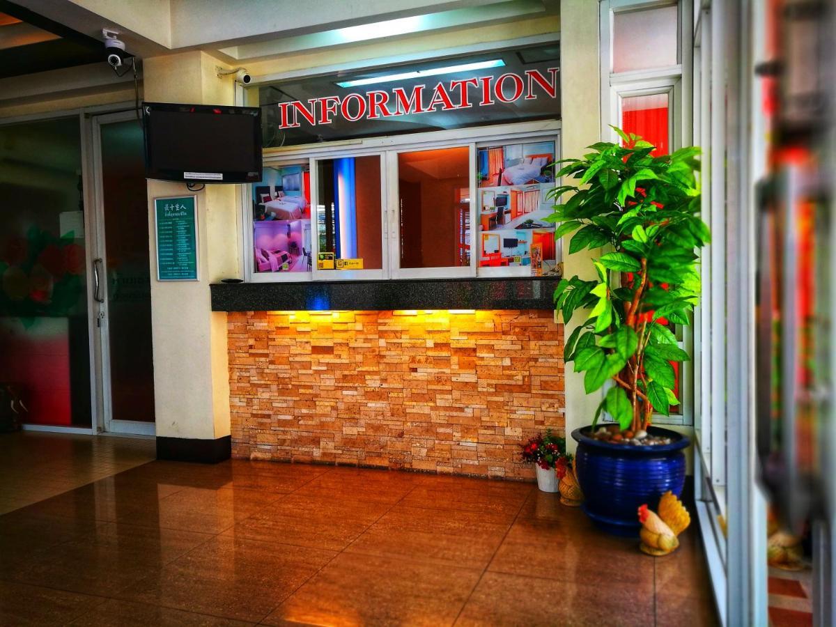 J.Residence Samut Prakan Luaran gambar